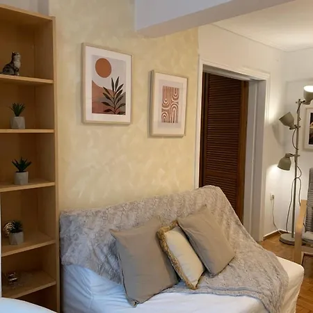 Chic Urban Living: In Acropolis-koukaki 아테네